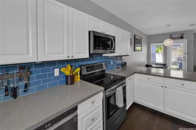 MLS: 202406519 Condo For Sale