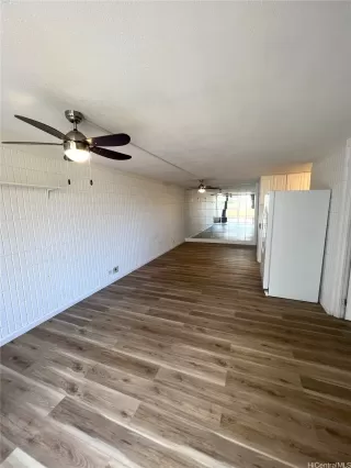 Photo #5: 202406634 Listing 