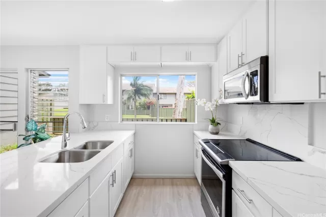 MLS: 202407712 Condo For Sale