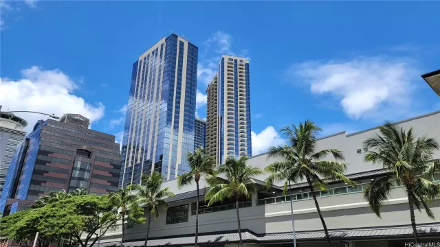 MLS: 202408624 Condo For Sale