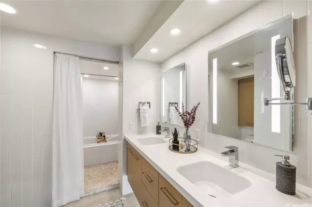 MLS: 202408634 Condo For Sale