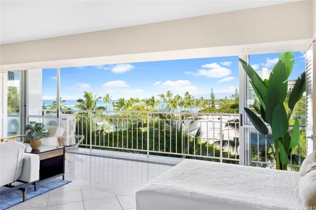 MLS: 202408718 Condo For Sale