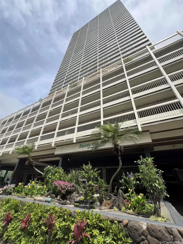 MLS: 202410684 Condo For Sale