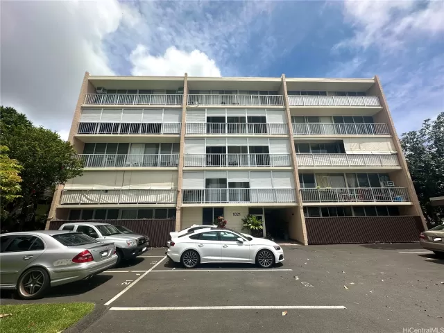 MLS: 202411406 Condo For Sale