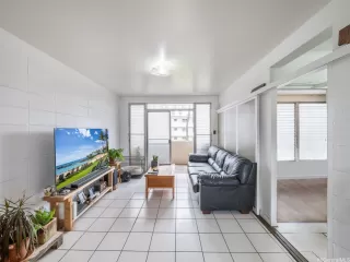 More Details about MLS # 202412051 : 909 UNIVERSITY AVENUE 204