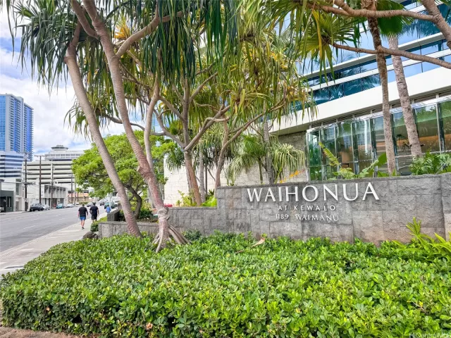 MLS: 202412538 Condo For Sale