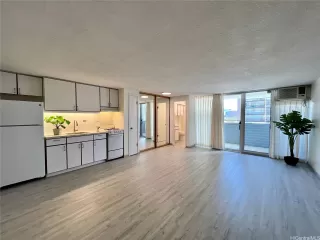 More Details about MLS # 202414326 : 824 KINAU STREET 504