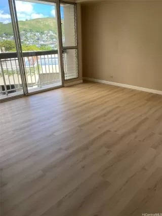 Click for more information on MLS # 202414434 : 2055 NUUANU AVENUE 504 More Details about MLS # 202414434 : 2055 NUUANU AVENUE 504