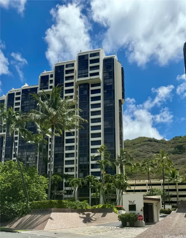 MLS: 202414619 Condo For Sale