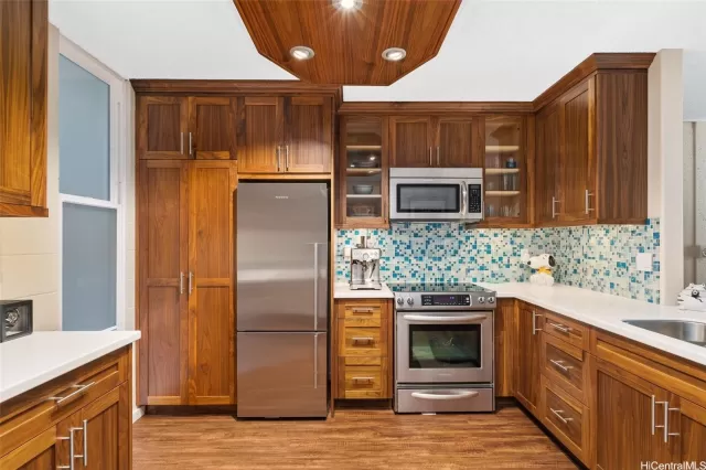 MLS: 202415268 Condo For Sale