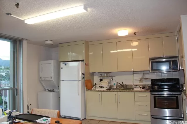 MLS: 202416380 Condo For Sale