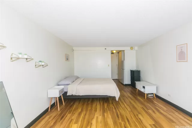 MLS: 202416392 Condo For Sale