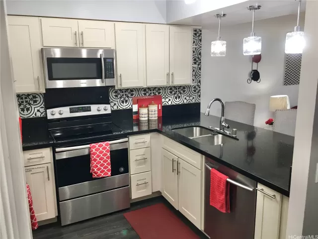 MLS: 202417050 Condo For Sale