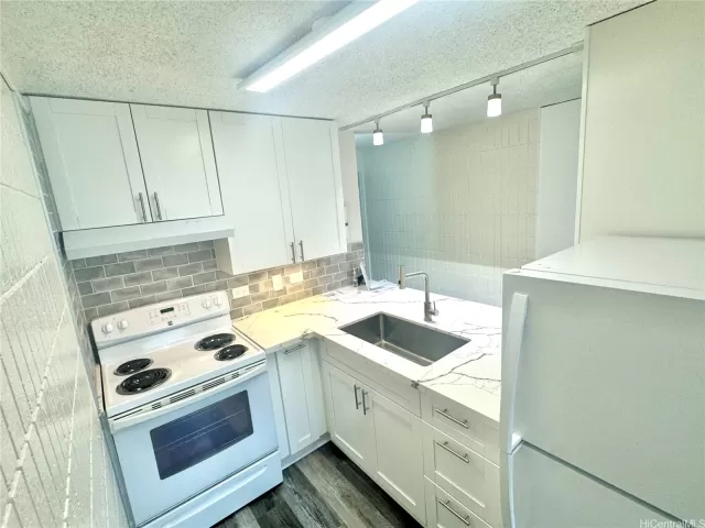 MLS: 202417144 Condo For Sale