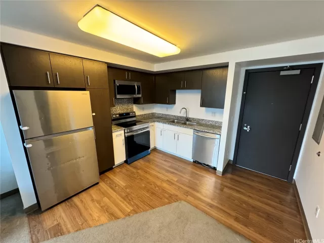 MLS: 202417204 Condo For Sale