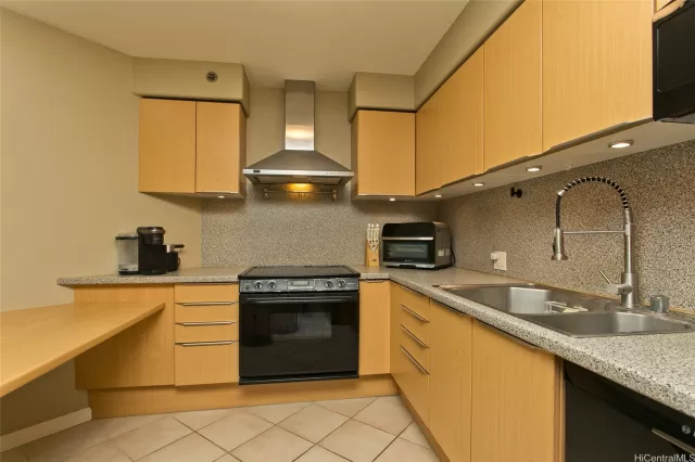 MLS: 202417518 Condo For Sale