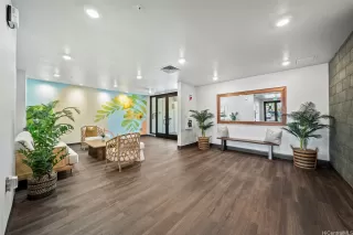 Photo #5: 202418097 Listing 