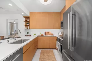 Photo #2: 202418433 Listing 