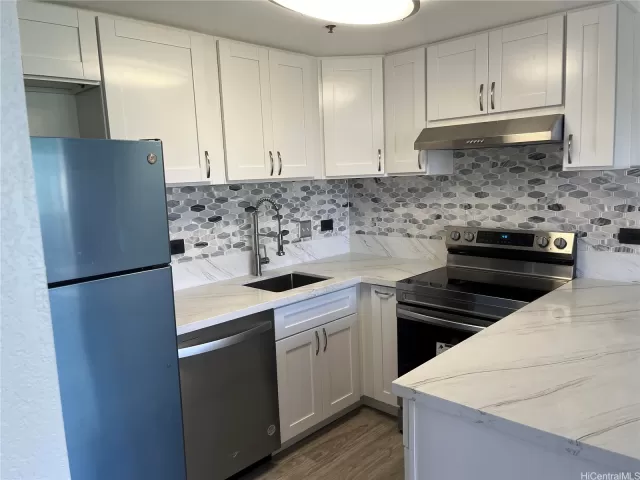 MLS: 202418554 Condo For Sale