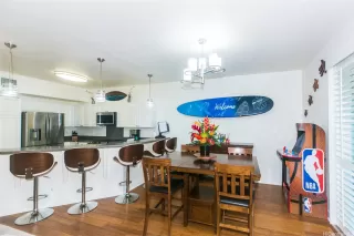 Photo #3: 202418960 Listing 