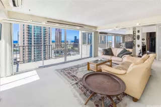 More Details about MLS # 202420581 : 818 S KING STREET PH-2100