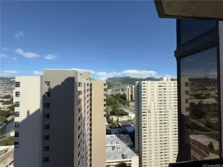 Photo #6: 202424786 Listing