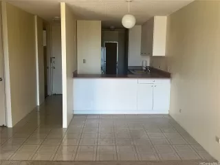 Photo #3: 202426098 Listing 