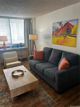 Photo #2: 202426396 Listing 