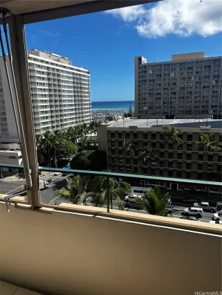 Photo #6: 202426396 Listing 