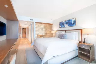 Photo #5: 202426854 Listing 