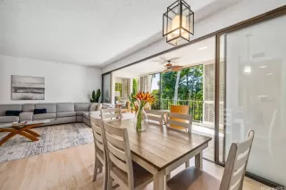 Photo #4: 202426885 Listing 