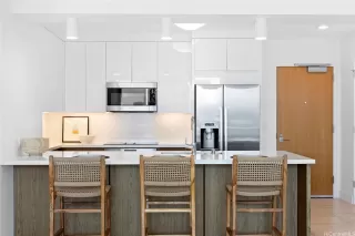 Photo #5: 202426914 Listing 