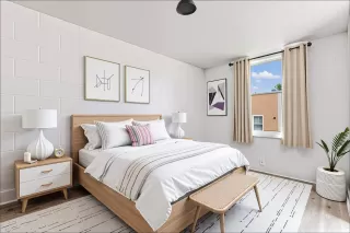 Photo #3: 202427153 Listing