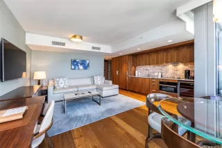 Photo #3: 202427393 Listing