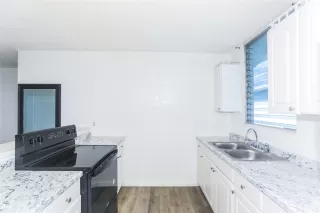 Photo #2: 202427573 Listing 