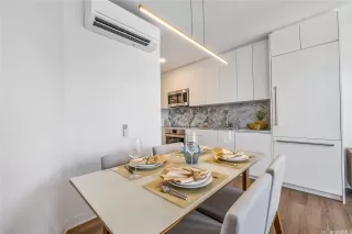 Photo #3: 202427834 Listing 