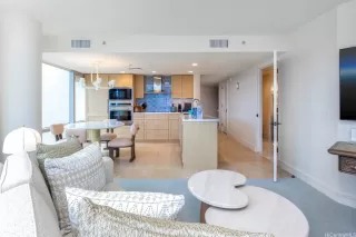 Photo #2: 202427871 Listing 