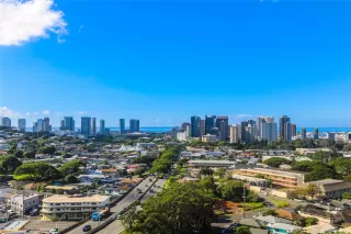 Photo #3: 202428097 Listing