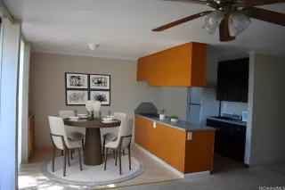 Photo #3: 202428200 Listing 