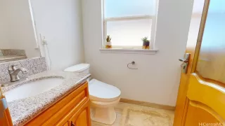 Photo #6: 202428315 Listing