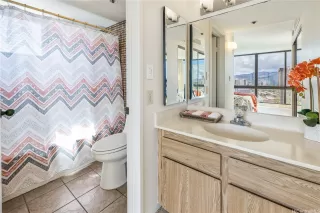 Photo #5: 202428351 Listing