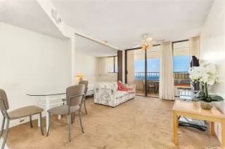 Photo #5: 202428390 Listing