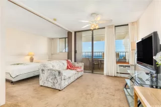 Photo #6: 202428390 Listing