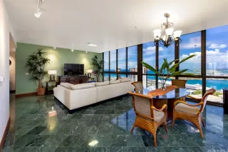 Photo #2: 202428599 Listing 