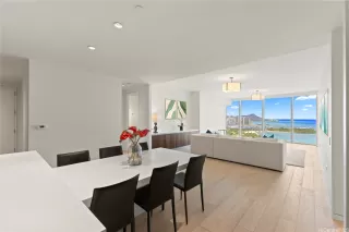 Photo #4: 202428902 Listing 