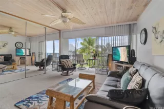 Photo #5: 202501186 Listing 