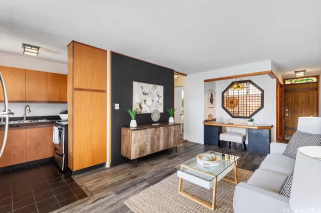 MLS: 202501198 Condo For Sale