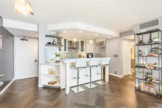 Photo #5: 202501263 Listing 