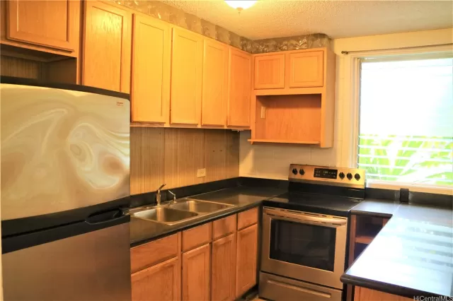 MLS: 202501336 Condo For Sale