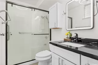 Photo #2: 202501427 Listing 